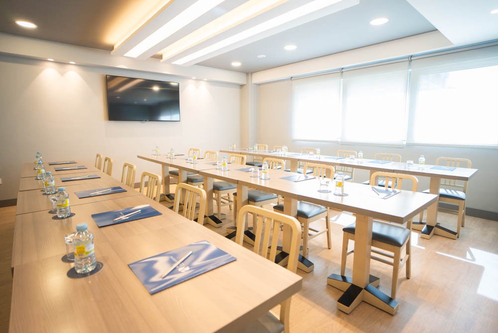 Salon para eventos Hotel Cruz de la Victoria Asturias El Berron